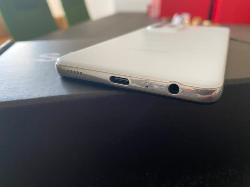 Samsung Galaxy A52 5G Review: Σπουδαία επιλογή, αλλά με σκληρό ανταγωνισμό | 