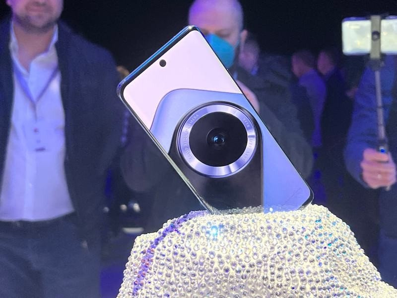 HUAWEI nova 9: Δυναμική επιστροφή με ένα εντυπωσιακό νέο smartphone | 