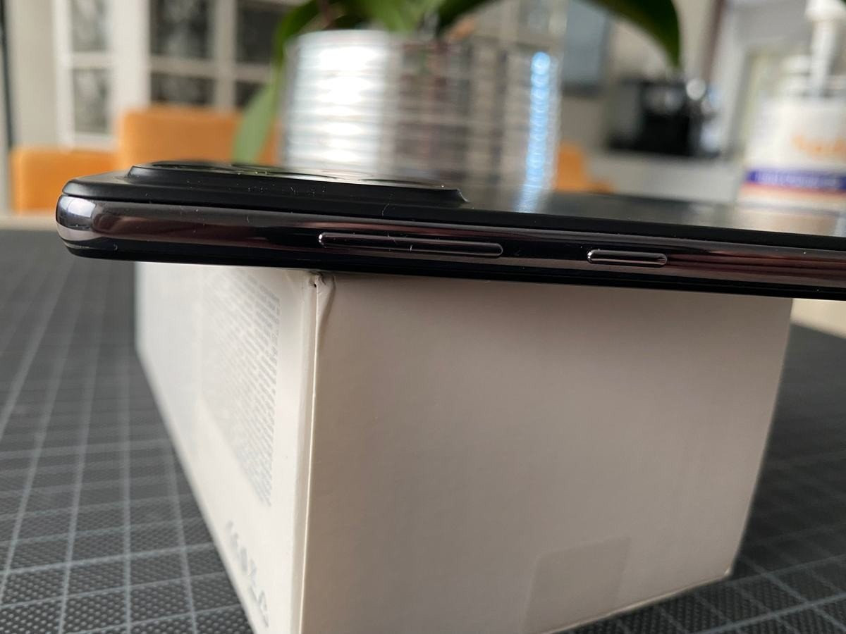 Samsung Galaxy A52s 5G Review: Μικρές βελτιώσεις για το αξιόλογο mid-range | 