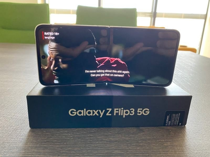 Samsung Galaxy Z Flip3 Review | 