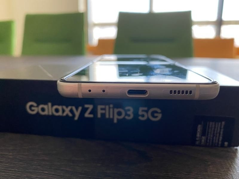 Samsung Galaxy Z Flip3 Review | 