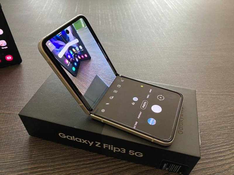 Samsung Galaxy Z Flip3 Review | 